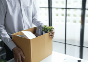 despido para personas extranjeras